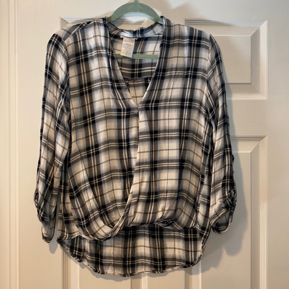 Intu plaid top